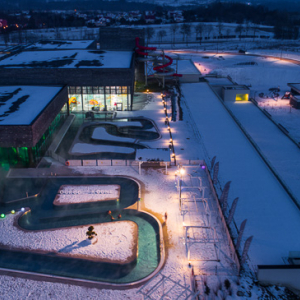 2018-03-03 aerofotografia basen europa lidzbark lotnicze luminacja mazurskie mazury noc oswietlenie plywalnia poland rekreacja termy warmia warminski warminskie warminsko wieczor woj. warm-maz wojciech wojcik www.fotowojcik.pl z lotu ptaka zima  201803033